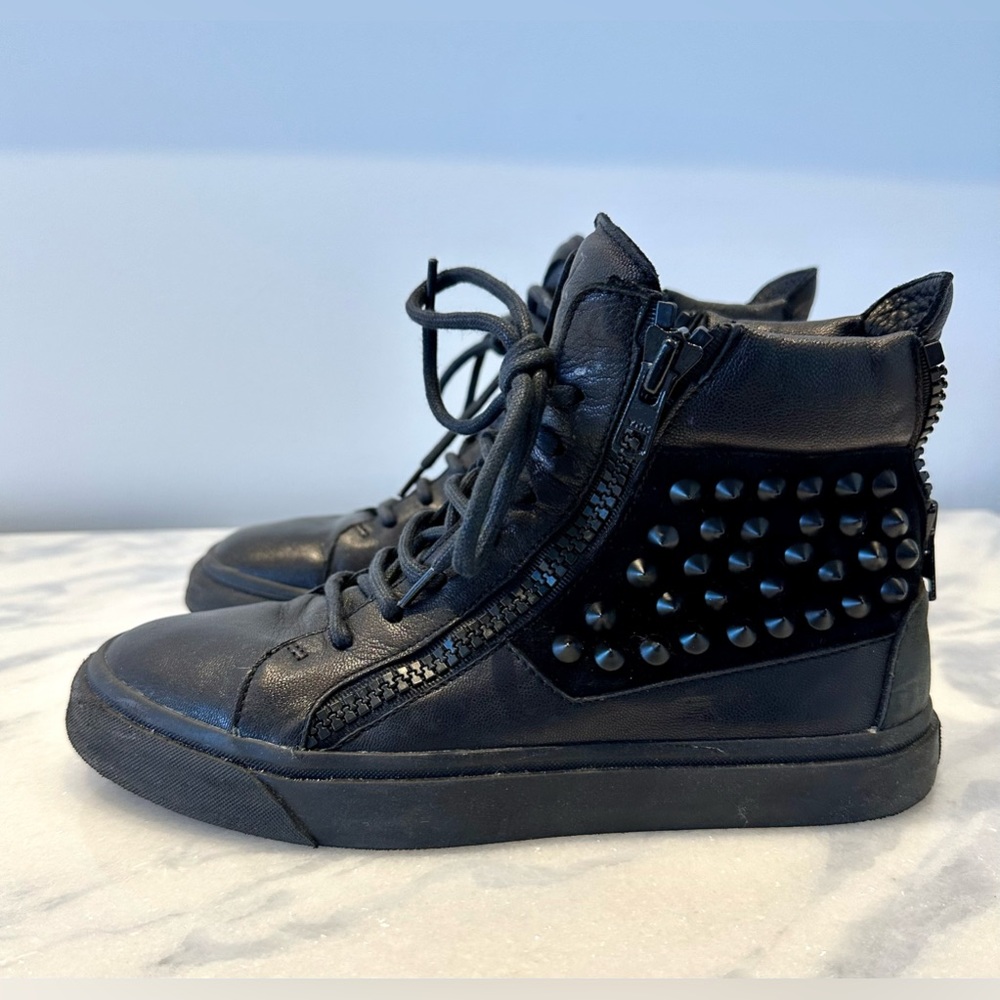 Giuseppe Zanotti sneaker booties